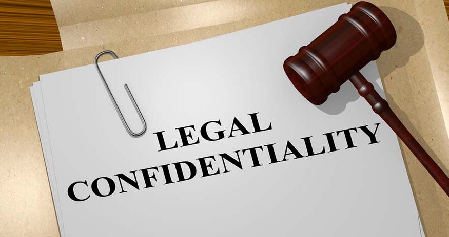 3D illustration of 'LEGAL CONFIDENTIALITY' title on legal document